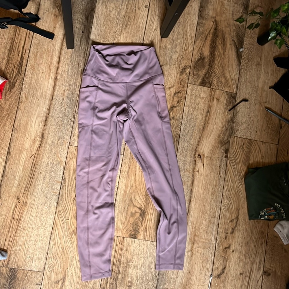 Pink leggings